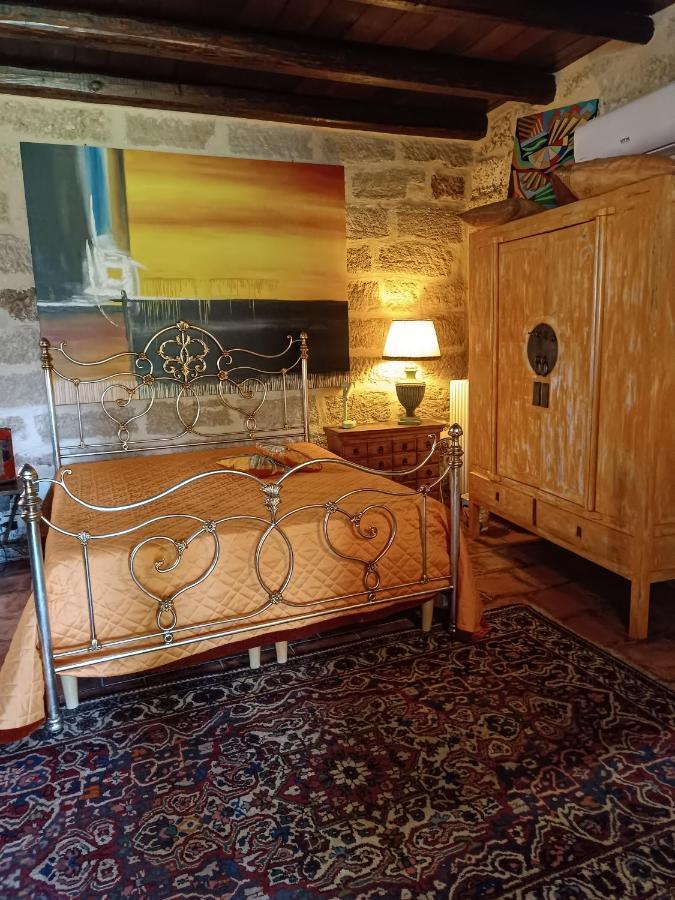 Casolare Giummari Bed & Breakfast Carini Bagian luar foto