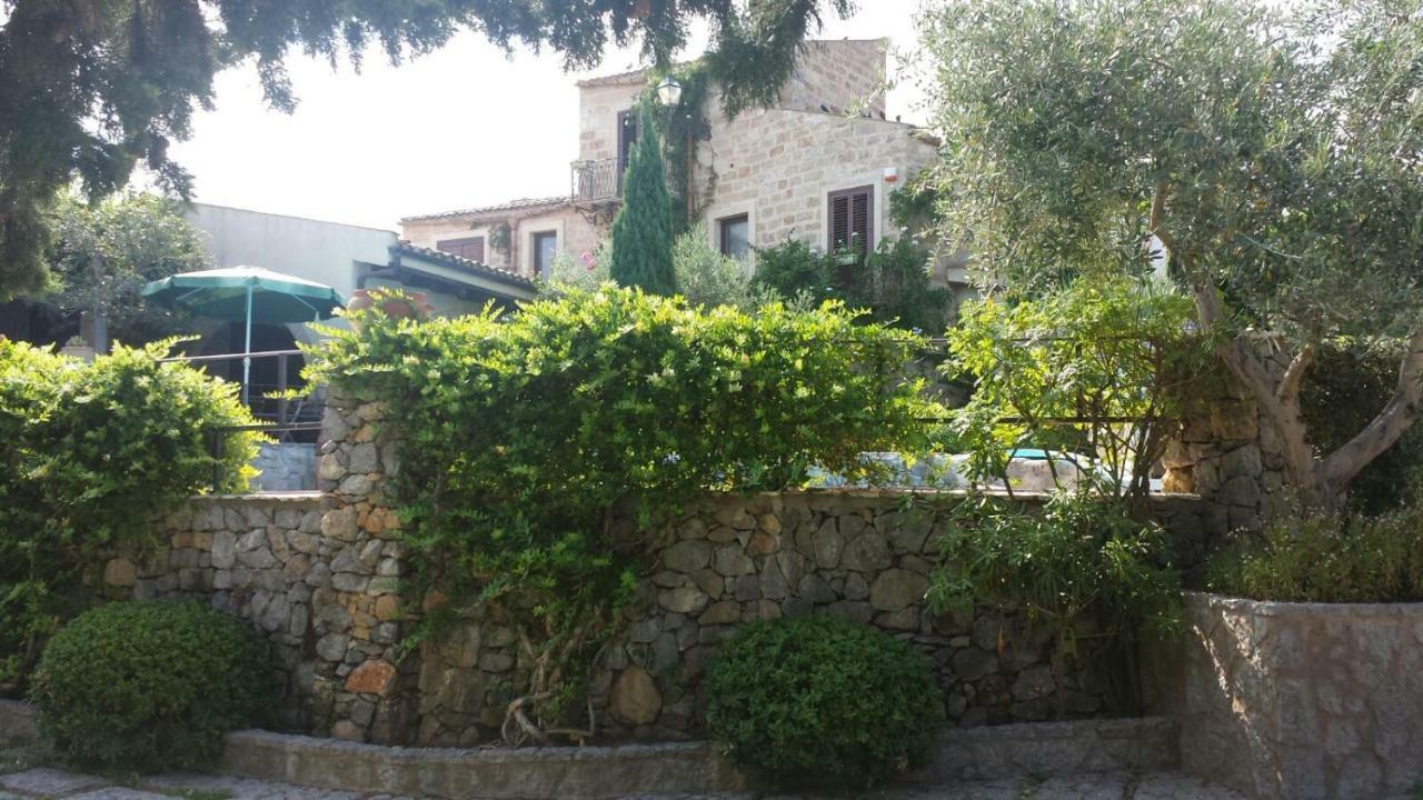 Casolare Giummari Bed & Breakfast Carini Bagian luar foto