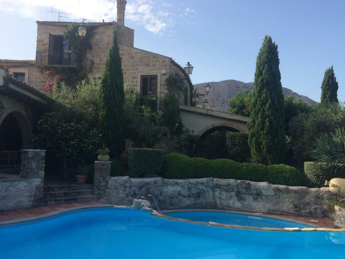 Casolare Giummari Bed & Breakfast Carini Bagian luar foto