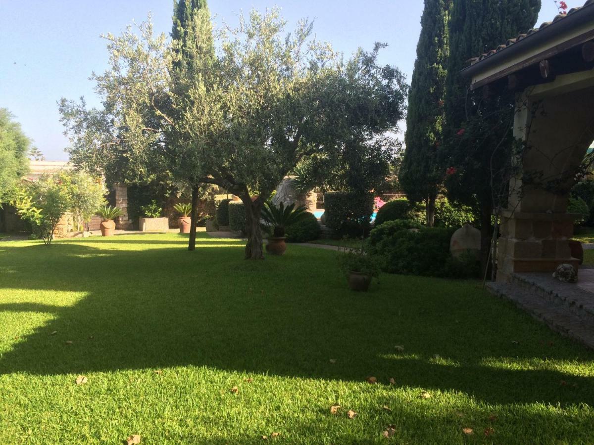 Casolare Giummari Bed & Breakfast Carini Bagian luar foto