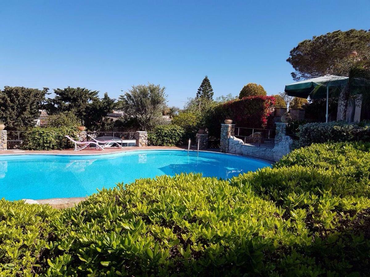 Casolare Giummari Bed & Breakfast Carini Bagian luar foto